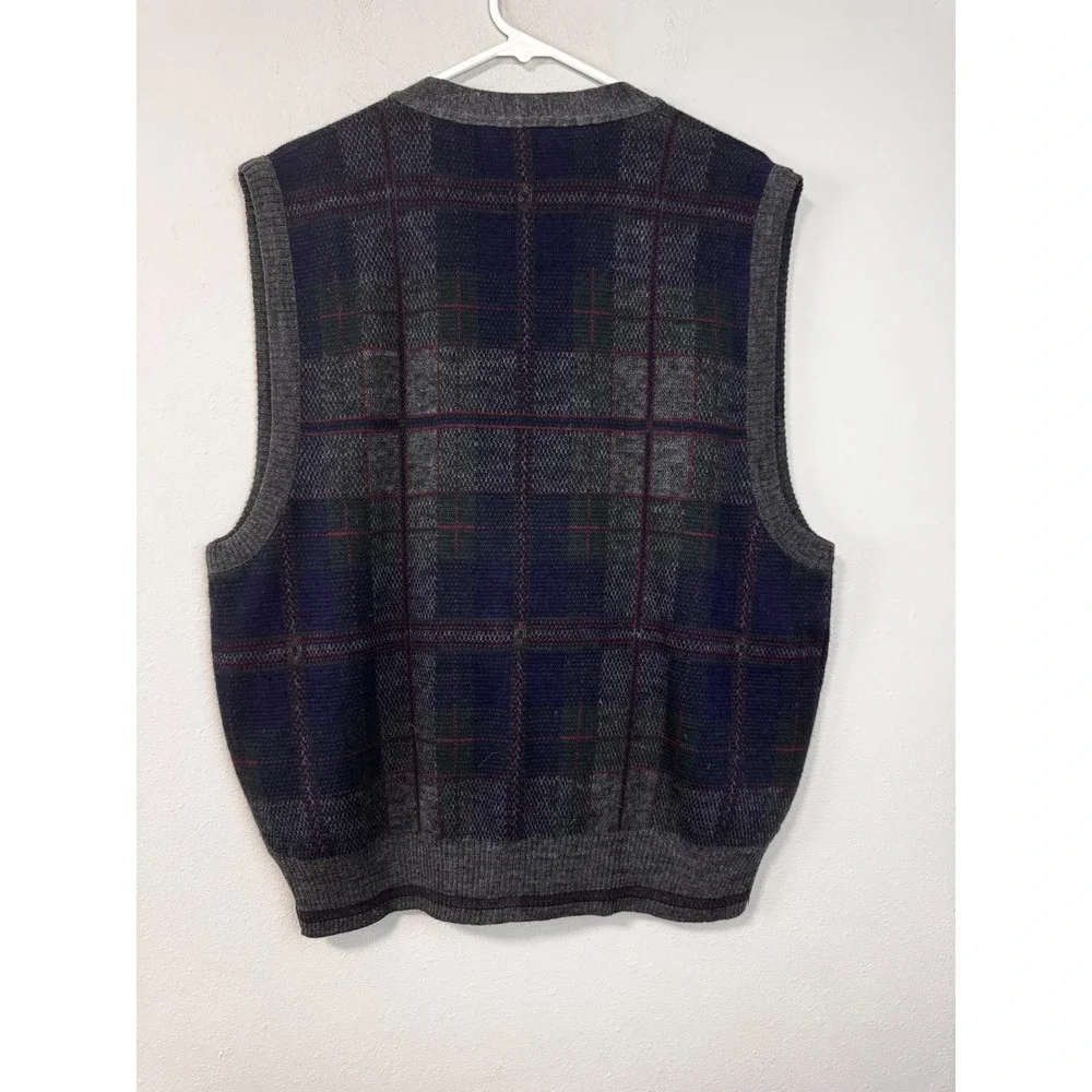 Vintage Murano Plaid V-Neck Button Front‎ Sweater Vest Size L Made in Italy